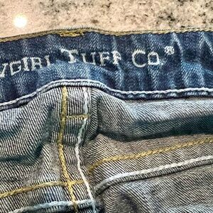 Cowgirl Tuff jeans 32x33